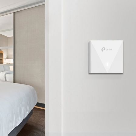 Punto de Acceso Inalámbrico TP-Link Omada EAP650-WALL/ WiFi 6/ PoE+/ 2976Mbps/ 2.4GHz 5GHz/ Antenas de 5dBi/ WiFi 802.11 ax/ac/a/n/b/g