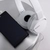 Auriculares sony mdrzx110apw/ con micrófono/ jack 3.5/ blancos